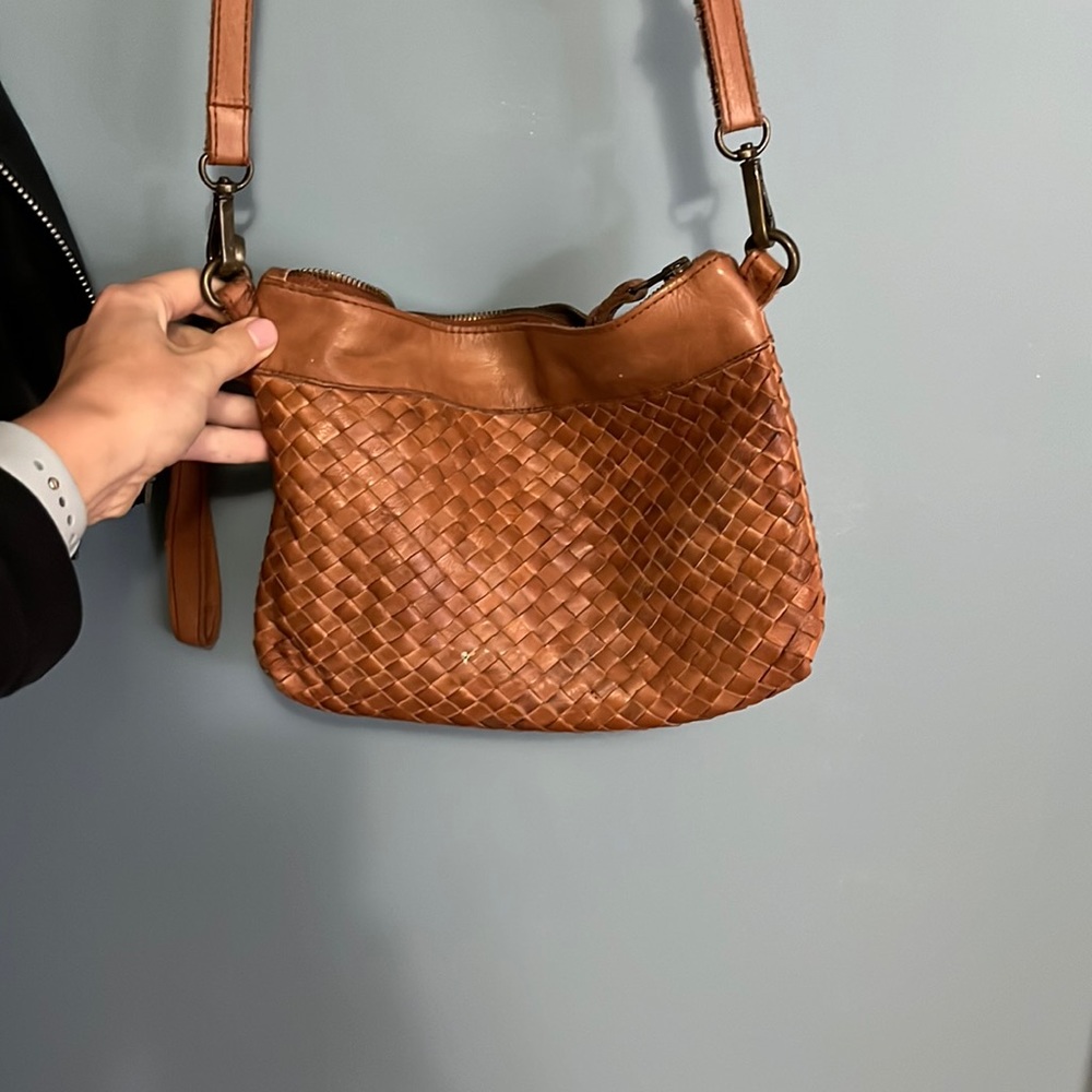 Viola Castellani brown leather cross body bag